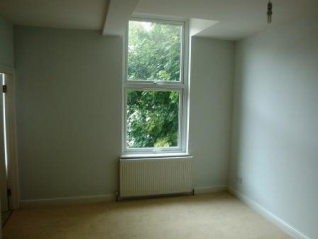 			NEW INSTRUCTION, 1 Bedroom, 1 bath, 1 reception Flat			 St Julians Road, KILBURN